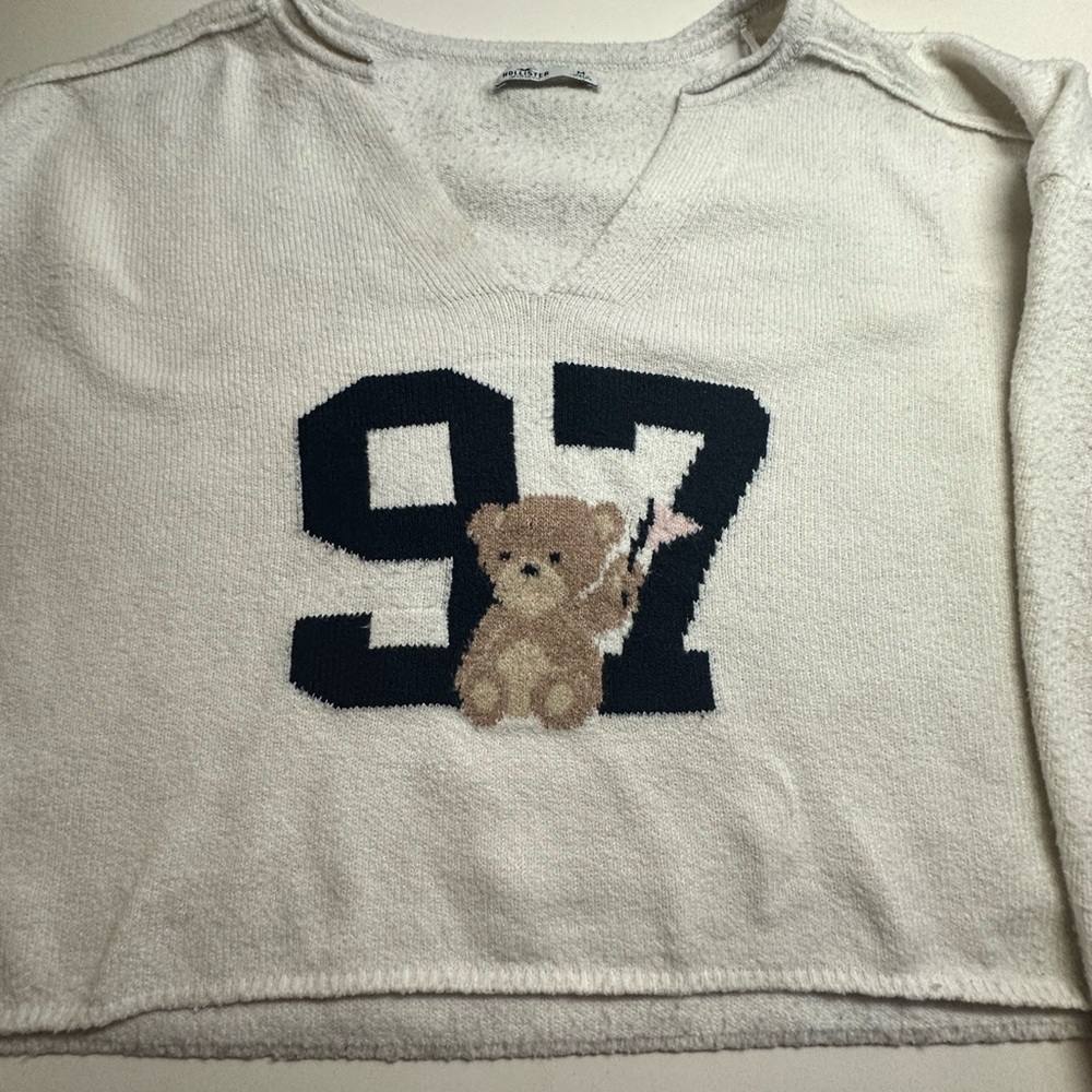 Hollister White Teddy Bear Cozy Sweater